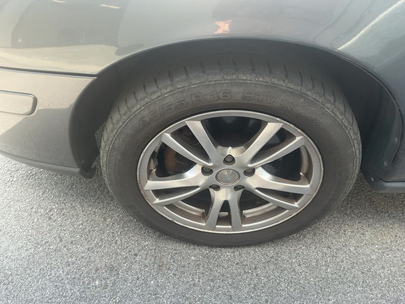 Volvo V70 2.4 Kinetic 2006 – снимка 3