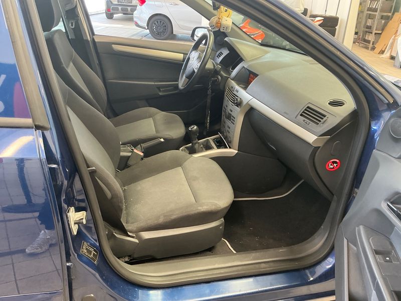 Opel Astra 1.6 Enjoy 2007 – снимка 3