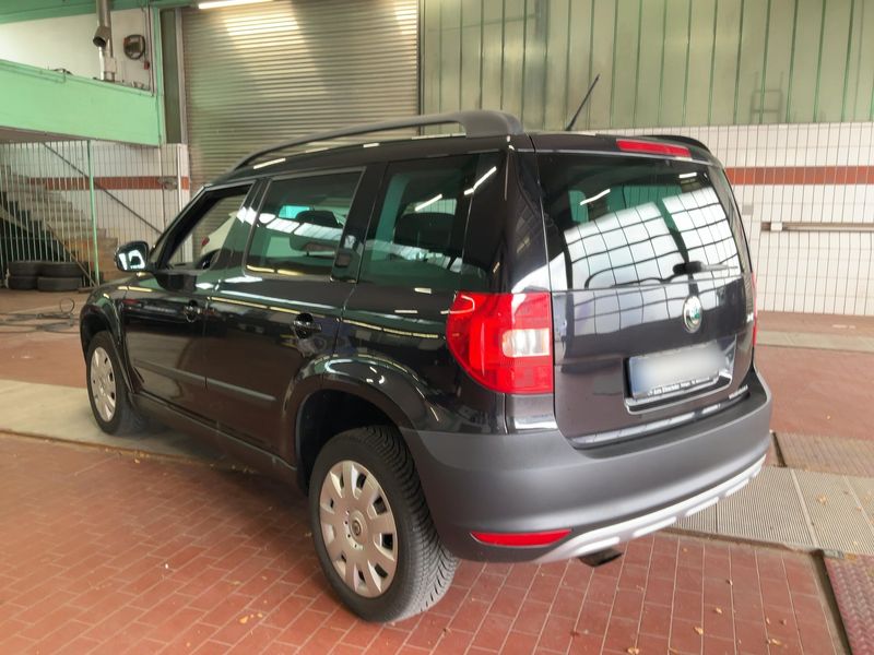 Skoda Yeti 1.2 TSI 2011 – снимка 6