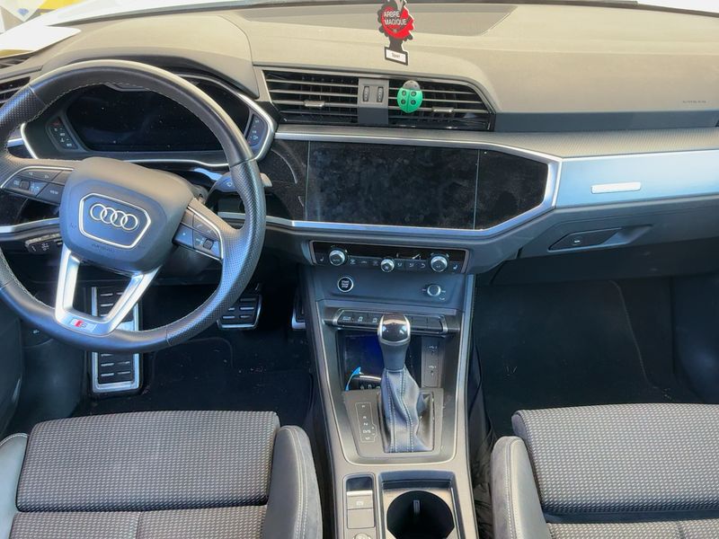 Audi Q3 Sportback 35 TDI S line 2022 – снимка 17