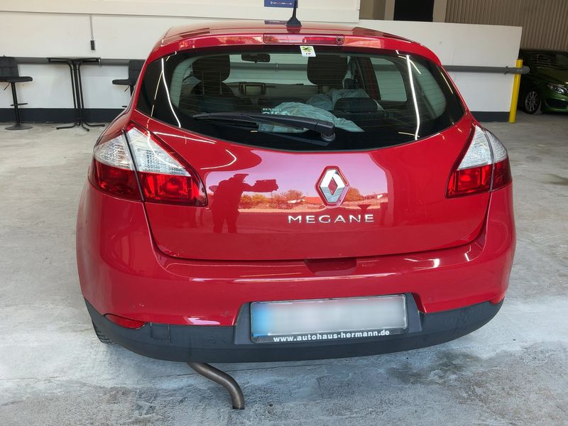Renault Megane 1.6 Paris 2013 – снимка 7