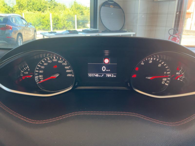 Peugeot 308 1.6 Blue-HDi GT Line 2017 – снимка 18