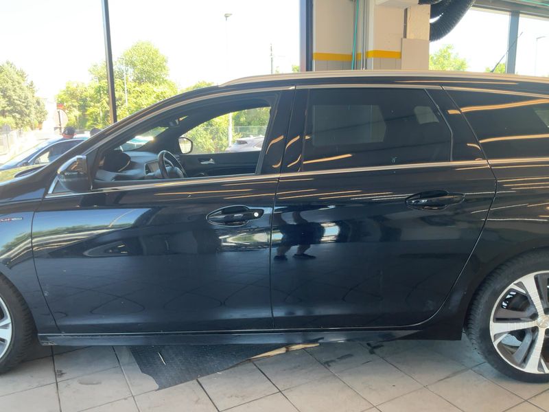 Peugeot 308 1.6 Blue-HDi GT Line 2017 – снимка 4