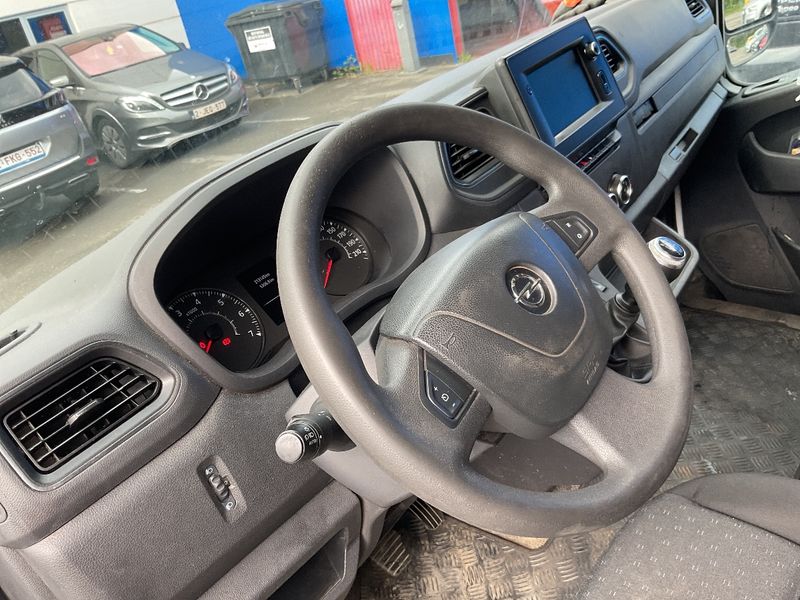 Opel Movano 2.3 CDTI HKa L3H2 3,5t 2021 – снимка 47