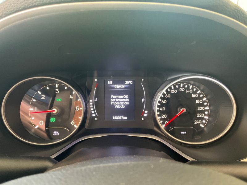 Jeep Compass 1.6 M-Jet Longitude FWD 2018 – снимка 18