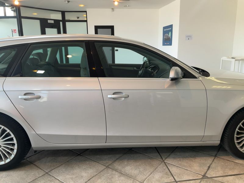 Audi A4 3.0 V6 TDI quattro Advanced 2012 – снимка 10