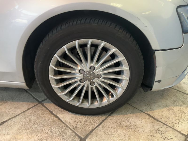 Audi A4 3.0 V6 TDI quattro Advanced 2012 – снимка 11