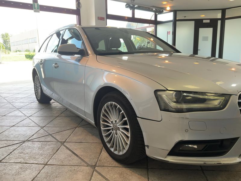 Audi A4 3.0 V6 TDI quattro Advanced 2012 – снимка 12