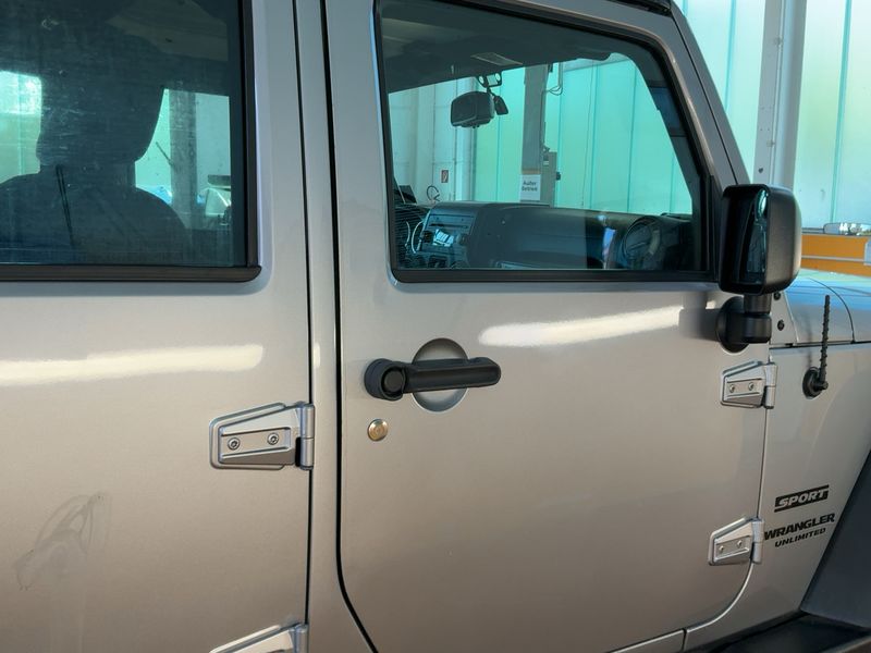 Jeep Wrangler Unlimited 3.6 V6 Golden Eagle 2015 – снимка 10
