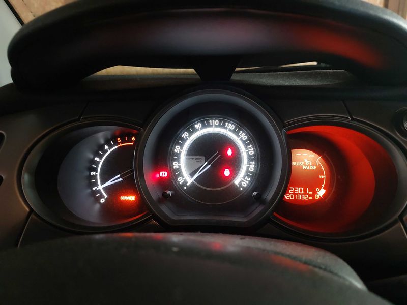 Citroen C3 1.6 Blue-HDi Confort Business 2016 – снимка 12