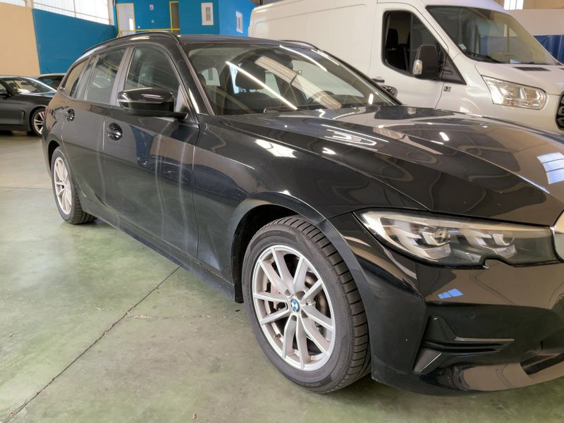 BMW 3er 330i xDrive Lounge 2022 – снимка 12