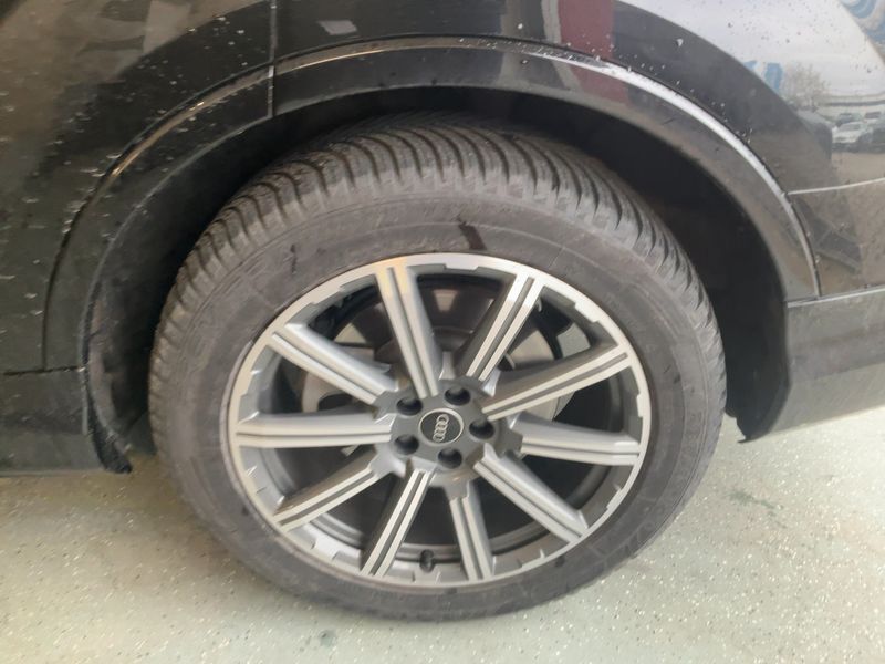 Audi Q7 55 TFSI Mild-Hybrid quattro S line 2022 – снимка 5