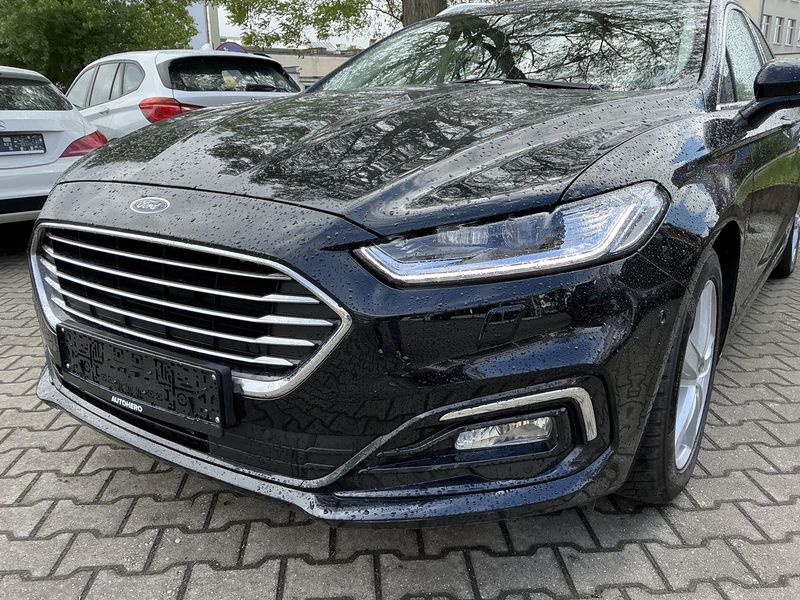 Ford Mondeo 1.5 EcoBoost Titanium 2019 – снимка 2