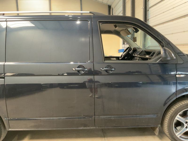 Volkswagen T6 Transporter 2.0 TDI Kasten 4Motion 2019 – снимка 10