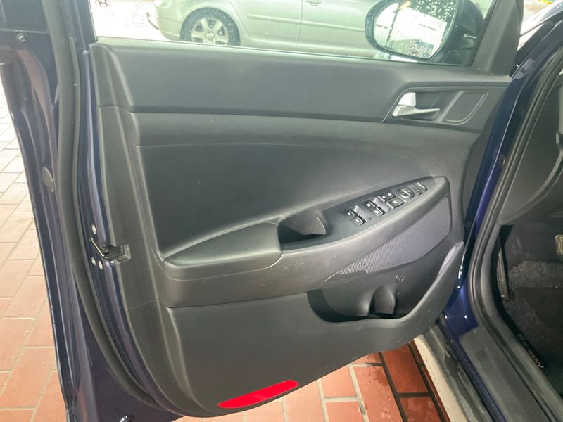 Hyundai Tucson 2.0 CRDi Mild-Hybrid Premium 4WD 2018 – снимка 47