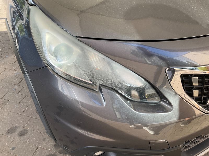 Peugeot 2008 1.5 Blue-HDi Allure 2018 – снимка 38