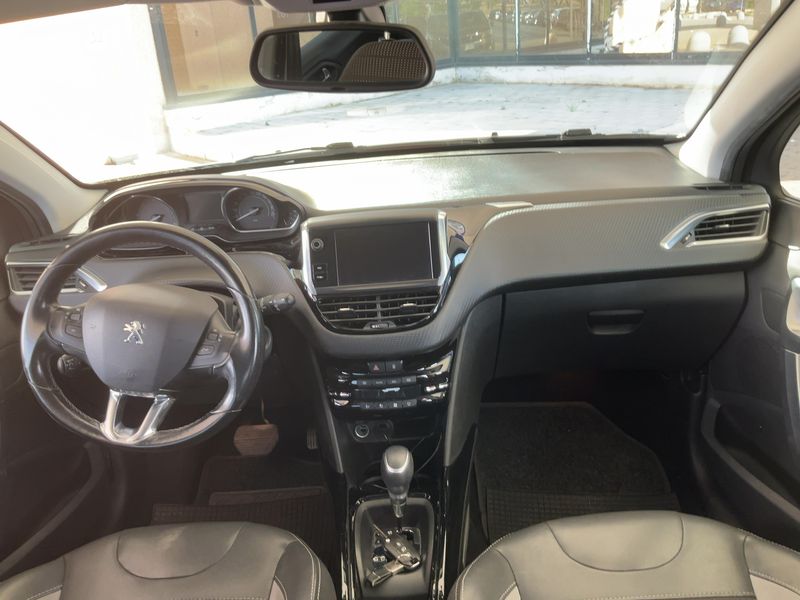 Peugeot 2008 1.5 Blue-HDi Allure 2018 – снимка 17