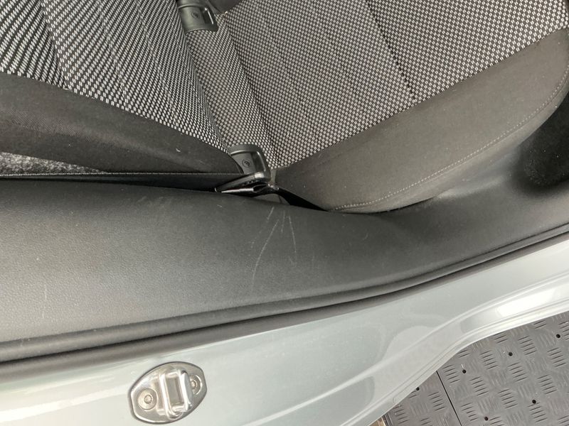 Skoda Octavia 2.0 TDI Ambition 2015 – снимка 24