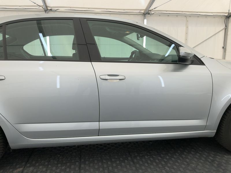 Skoda Octavia 2.0 TDI Ambition 2015 – снимка 10