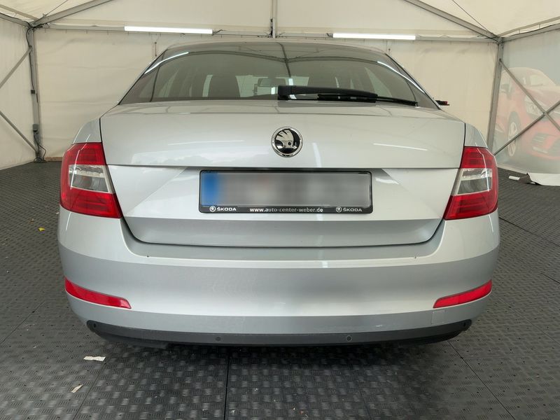 Skoda Octavia 2.0 TDI Ambition 2015 – снимка 7