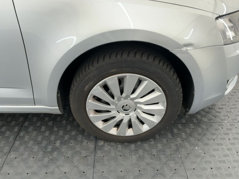 Skoda Octavia 2.0 TDI Ambition 2015 – снимка 11