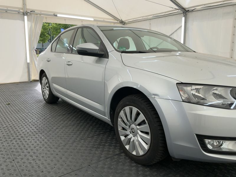Skoda Octavia 2.0 TDI Ambition 2015 – снимка 12