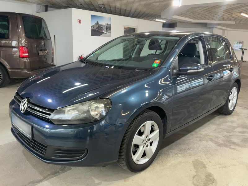 Volkswagen Golf VI 2.0 TDI Comfortline BlueMotion Tech 2011 – снимка 1