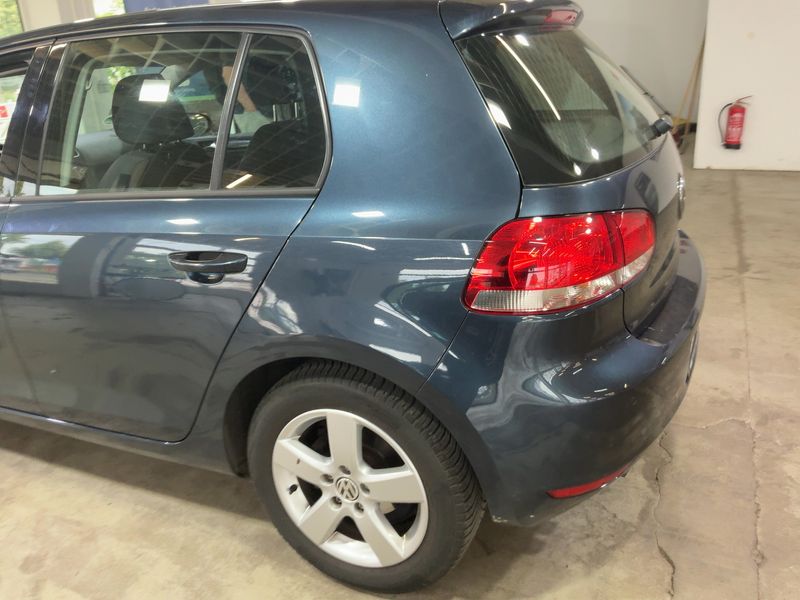 Volkswagen Golf VI 2.0 TDI Comfortline BlueMotion Tech 2011 – снимка 6
