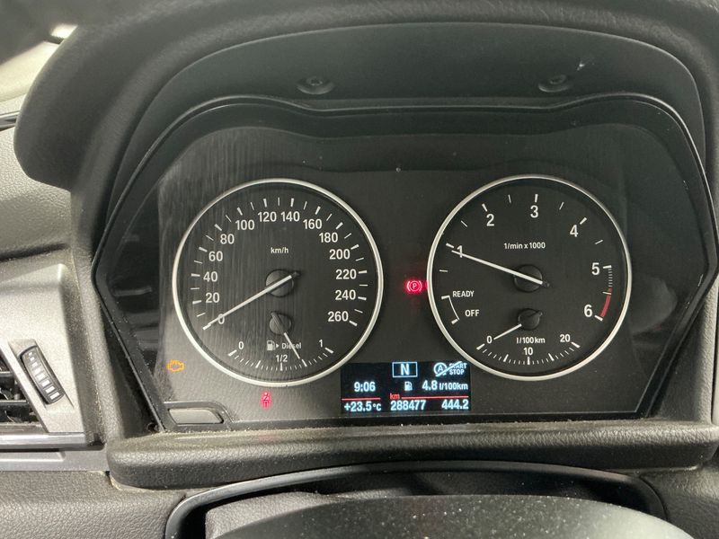 BMW 2er 214d Active Tourer Premiere 2016 – снимка 18