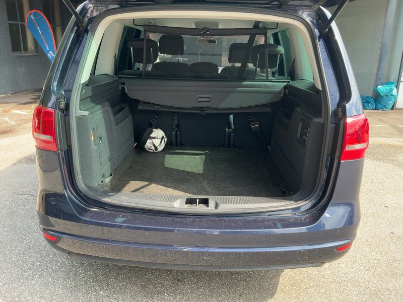 Volkswagen Sharan 2.0 TDI Life BlueMotion Tech 2013 – снимка 15