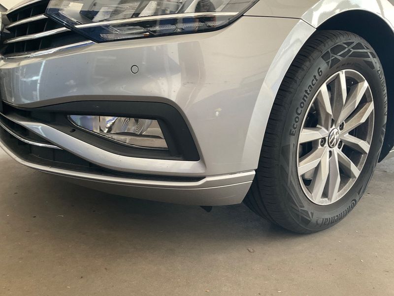 Volkswagen Passat 2.0 TDI Business 2023 – снимка 23