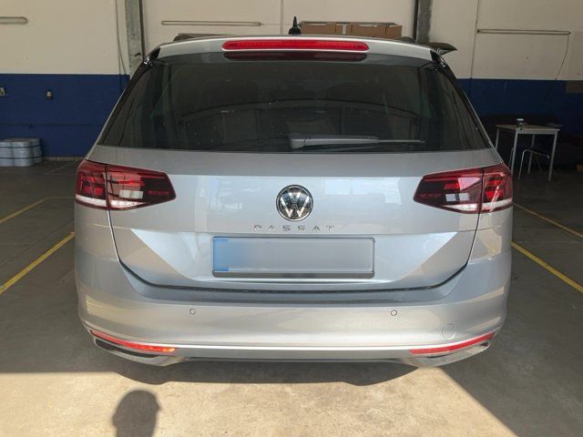 Volkswagen Passat 2.0 TDI Business 2023 – снимка 7