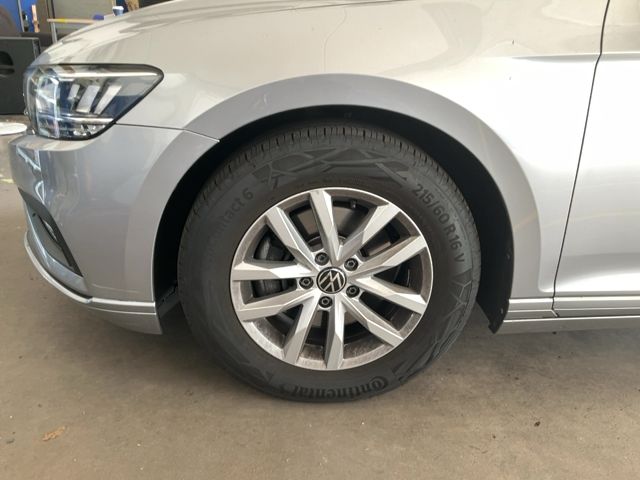 Volkswagen Passat 2.0 TDI Business 2023 – снимка 3