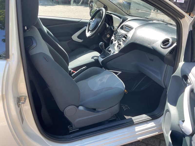 Ford Ka 1.3 TDCi Titanium 2013 – снимка 3