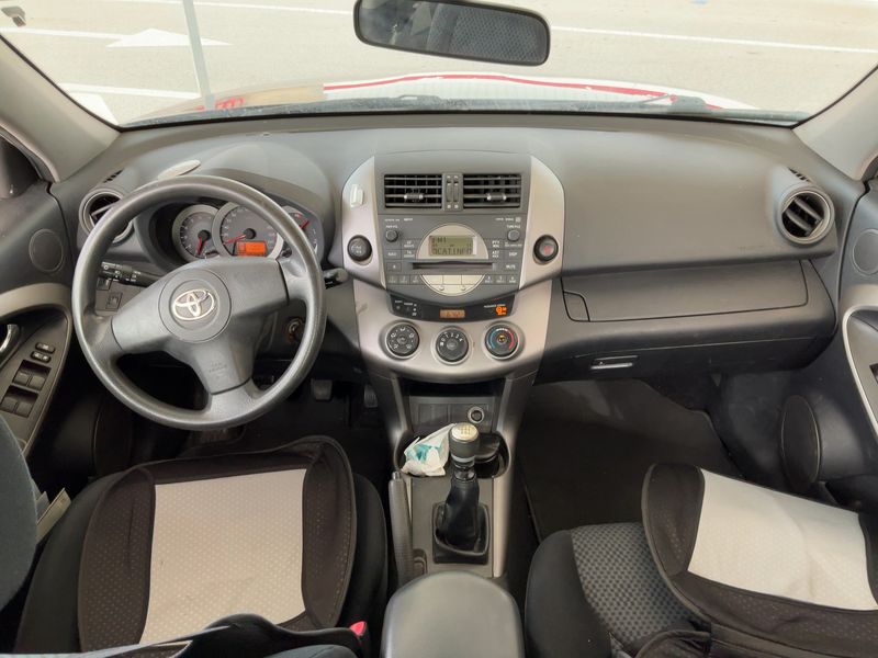 Toyota RAV 4 2.2 Turbodiesel Sol 2008 – снимка 12