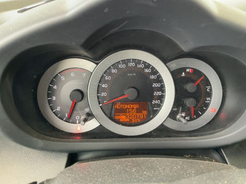 Toyota RAV 4 2.2 Turbodiesel Sol 2008 – снимка 13