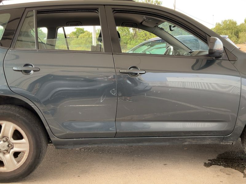Toyota RAV 4 2.2 Turbodiesel Sol 2008 – снимка на щета