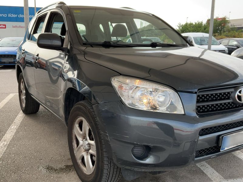 Toyota RAV 4 2.2 Turbodiesel Sol 2008 – снимка на щета