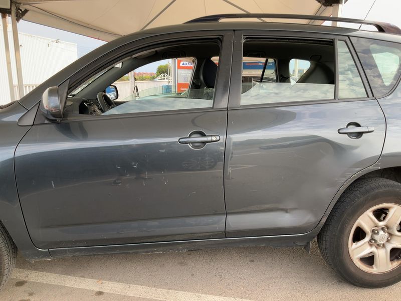 Toyota RAV 4 2.2 Turbodiesel Sol 2008 – снимка на щета
