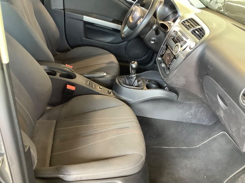 Seat Leon 1.4 TSI Style Copa 2012 – снимка 3