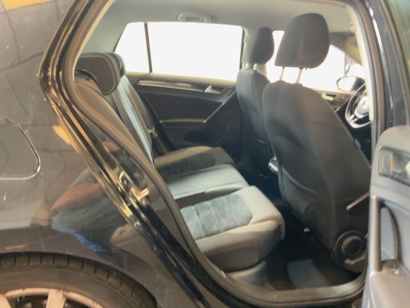 Volkswagen Golf VII 2.0 TDI Sport BlueMotion Tech 2013 – снимка 19