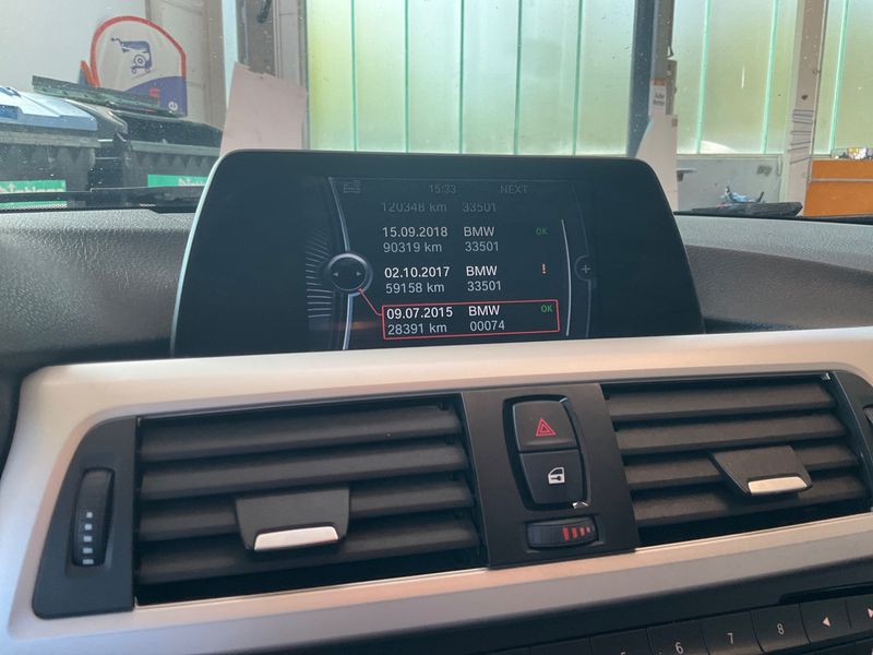 BMW 3er 318d 2014 – снимка 22