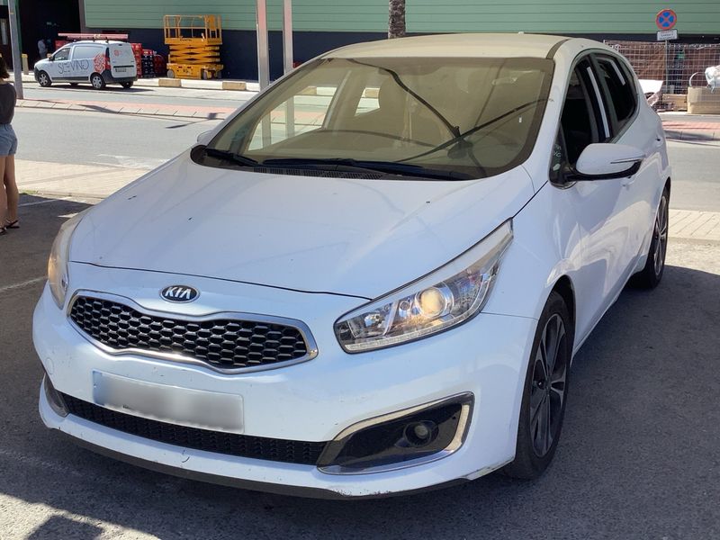 Kia cee'd 1.6 CRDi Tech 2017 – снимка 1