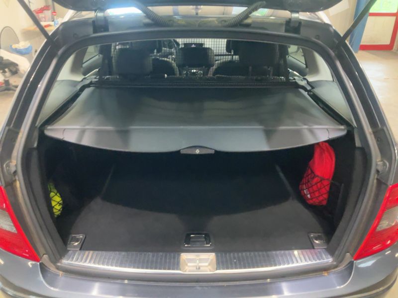 Mercedes-Benz C-Klasse C 180 CGI T BlueEfficiency Avantgarde 2011 – снимка 15