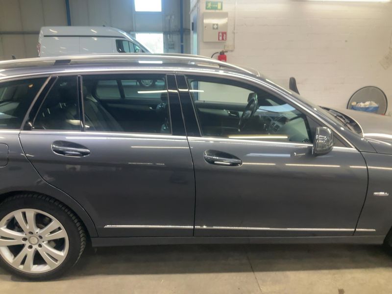Mercedes-Benz C-Klasse C 180 CGI T BlueEfficiency Avantgarde 2011 – снимка 10