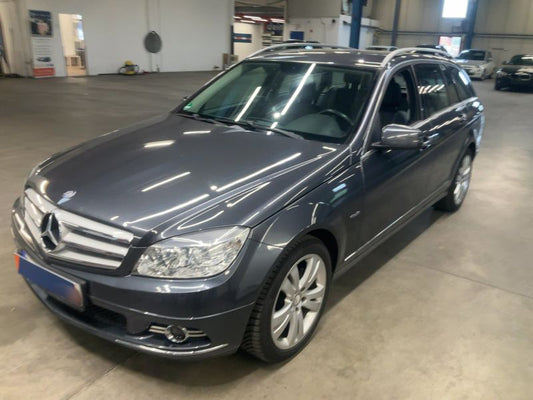 Mercedes-Benz C-Klasse C 180 CGI T BlueEfficiency Avantgarde 2011 – снимка 1