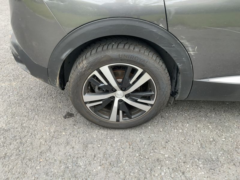 Peugeot 3008 1.2 PureTech GT 2023 – снимка 9