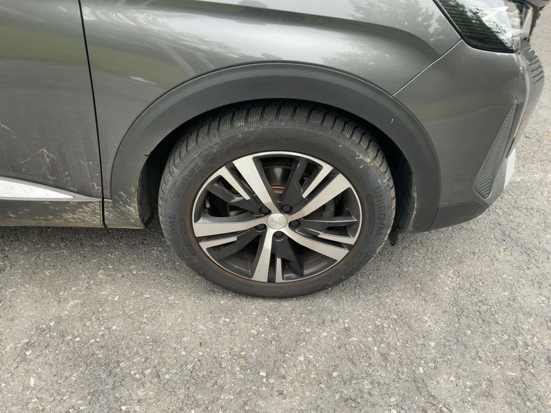Peugeot 3008 1.2 PureTech GT 2023 – снимка 11