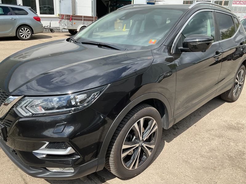 Nissan Qashqai 1.3 DIG-T N-Connecta 2019 – снимка 2