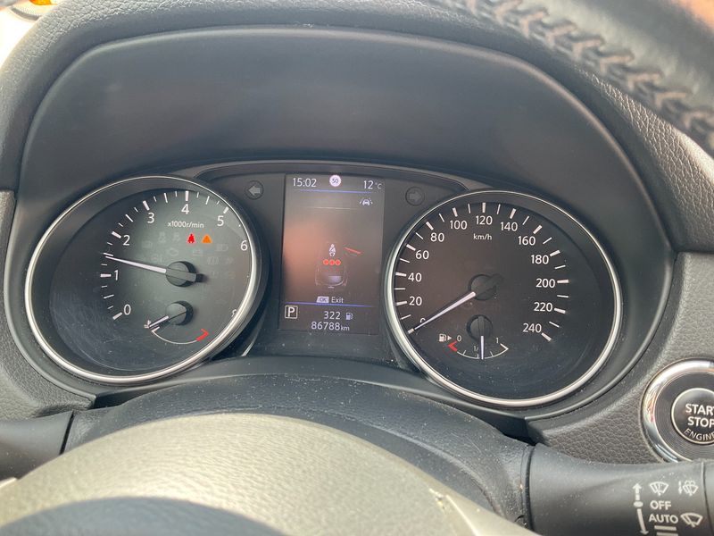 Nissan Qashqai 1.3 DIG-T N-Connecta 2019 – снимка 18
